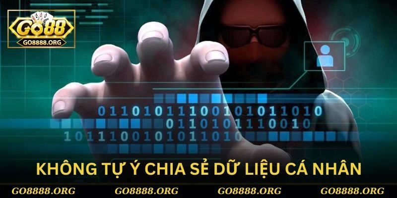 Người chơi không được tự ý chia sẻ dữ liệu cá nhân với bất kì ai Người chơi không được tự ý chia sẻ dữ liệu cá nhân với bất kì ai